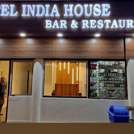 Hotel India House Дармсала Экстерьер фото