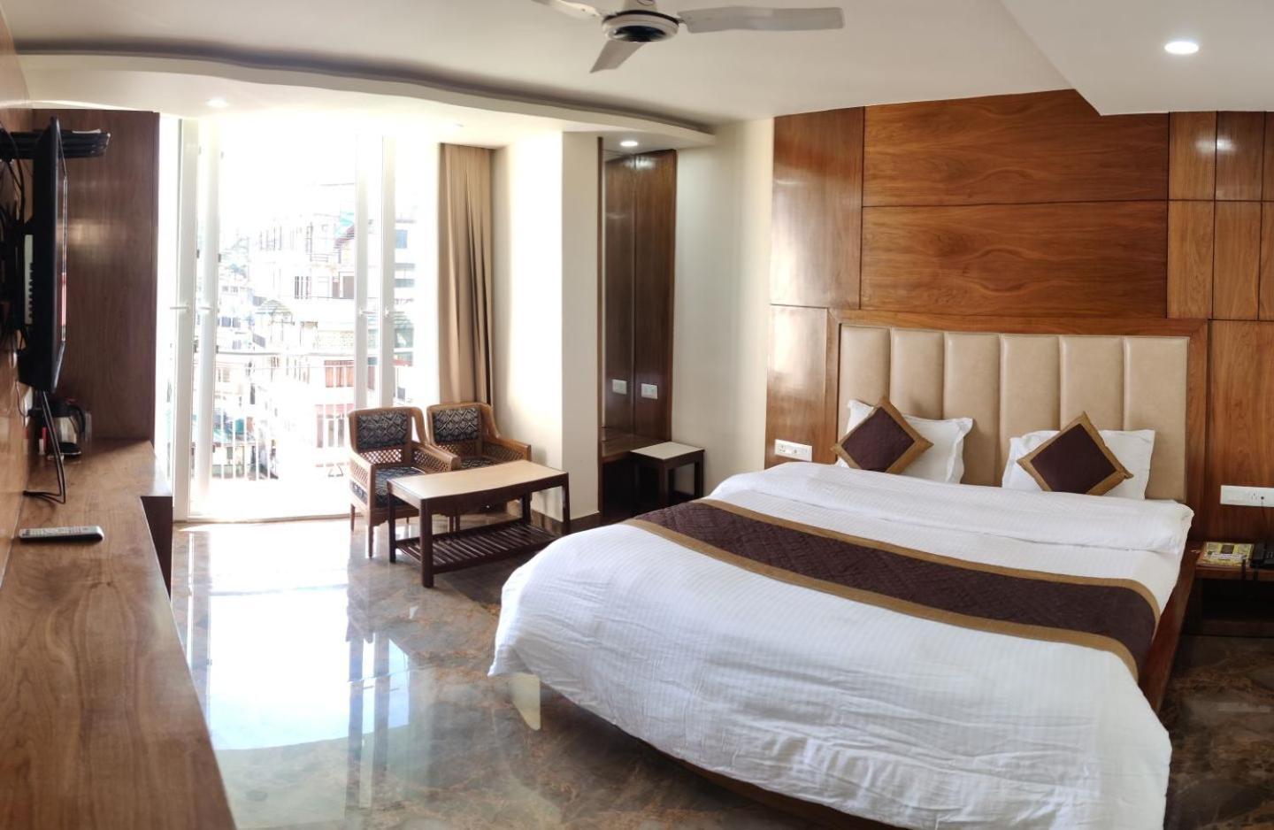 Hotel India House Дармсала Экстерьер фото