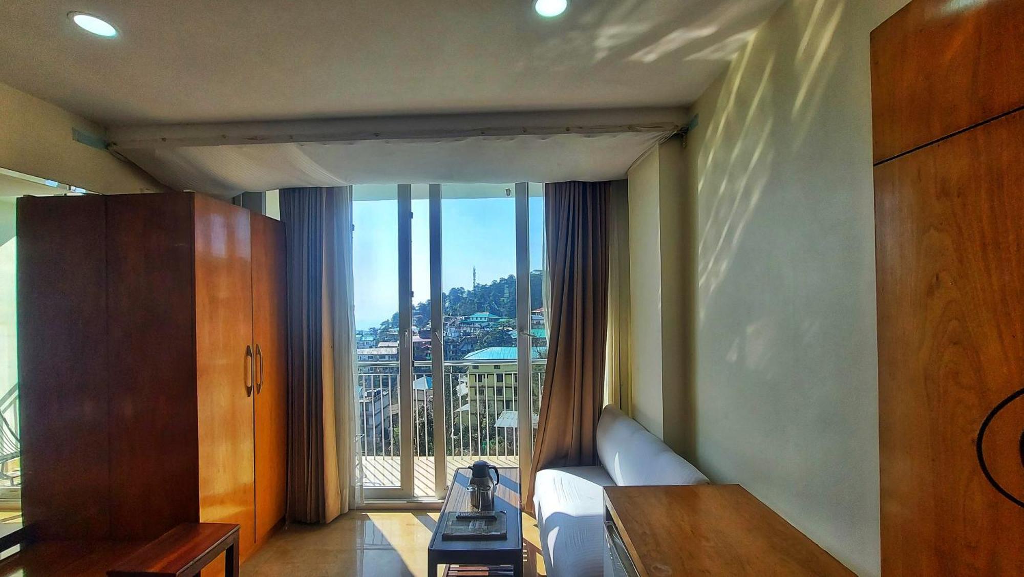Hotel India House Дармсала Экстерьер фото